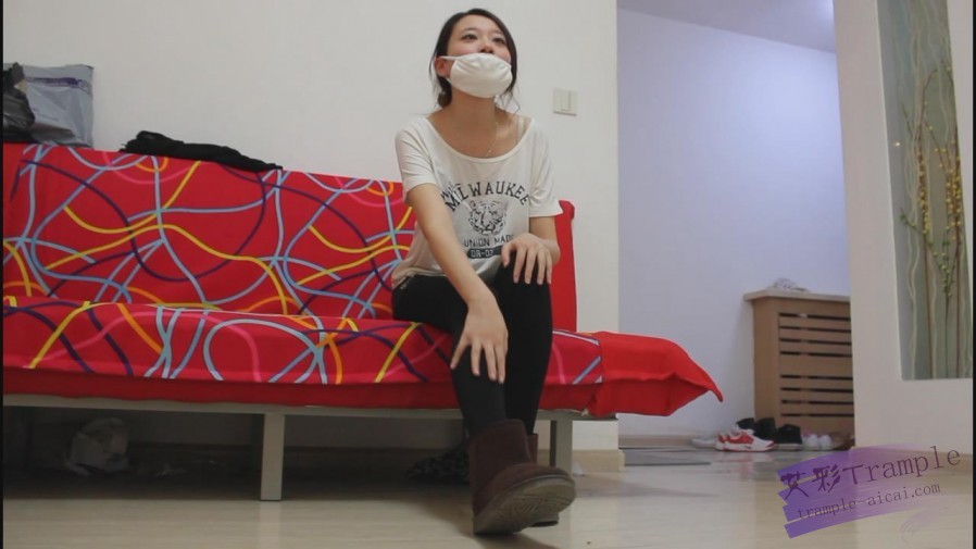 剧情-恋足男给妹妹暖脚_绳艺库视频下载