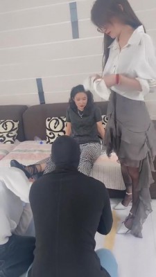 【领主老大】素人圣水/洗脚水/口水全喝完 bf8081_绳艺库视频下载