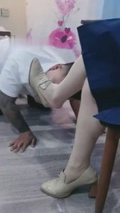 【君舞女王】口水面膜咀嚼物喂食 bf11237_绳艺库视频下载