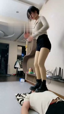 【麋鹿银儿】双S站在狗身上健身 bf21782_绳艺库视频下载