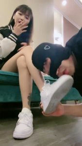 【路子】小白鞋棉袜辱狗 bf23070_绳艺库视频下载