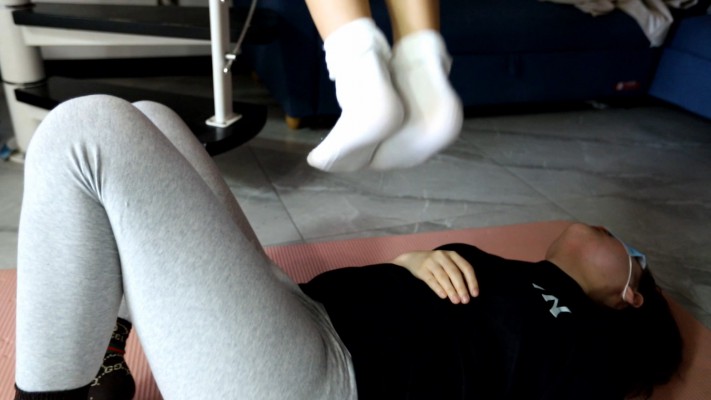 【惑心】全体重踩裆 踢裆 跳踩肚子_绳艺库视频下载