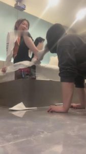 【精神小妹】文文臭袜子窒息原味调 bf8754_绳艺库视频下载