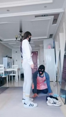 【猫神大人】新人男保姆做M bf19446_绳艺库视频下载