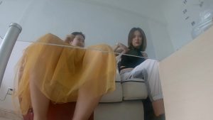 艺术学姐第四弹 刺激的来了 夏天的雪地靴_绳艺库视频下载