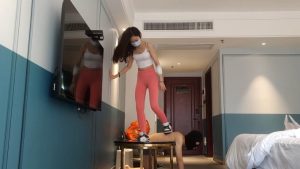 广州小鱼姐姐瑜伽裤AJ加高跟玩弄坐垫 YC-220415-2_绳艺库视频下载