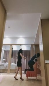 【星期六】陪酒小妹做S皮鞭专场 bf10077_绳艺库视频下载