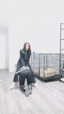 【青城】重度机选扑克牌鞭抽 bf10080_绳艺库视频下载