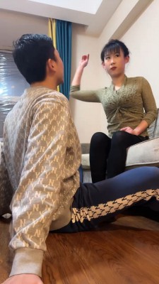 套路直播视频【年华】害羞学生主短靴全体重踩 bf23906_绳艺库视频下载