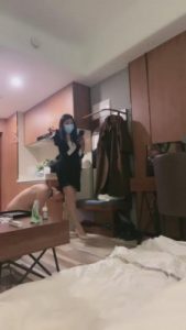 【熙妍】半夜圈养贱畜受不了了 bf7620_绳艺库视频下载