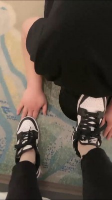 套路直播视频【万一】车模御姐AJ肉丝辱绿帽 bf24601_绳艺库视频下载