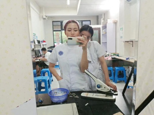 【00后蕬小乃】原味灰丝脚给女M深喉清胃_绳艺库视频下载