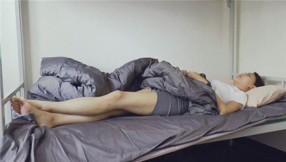 馨雨起床换丝袜_绳艺库视频下载