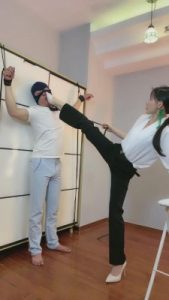 【芷晴】白领把家奴吊绑重度鞭打 bf11975_绳艺库视频下载