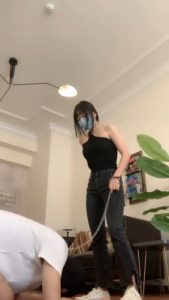 【宝爷】白袜帆布鞋踩狗 bf19570_绳艺库视频下载