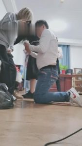 【桃江】3学生S合力报复班主任【三视角版】 bf10478_绳艺库视频下载