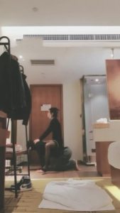 【济南may】御姐黑丝踩踏/坐脸/舔脚 bf9909_绳艺库视频下载