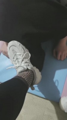 【夏夏】御姐捆绑囚禁虐刑 bf9970_绳艺库视频下载