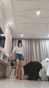 套路直播视频【爆爆S】精神小妹艺术鞭打刑虐 bf25026_绳艺库视频下载