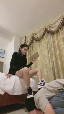 【甜依】绿帽狗超犯贱求虐现场 bf4372_绳艺库视频下载