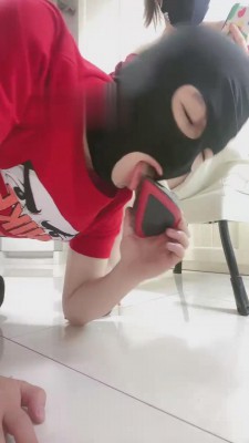 【Linda】肉丝热裤脚汗气味羞辱 bf16044_绳艺库视频下载