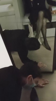 【上海糖糖老师】喜欢舔脚的学生狗 bf6144_绳艺库视频下载