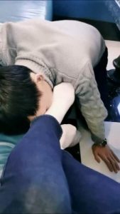 套路直播视频【鹿梦兮】KTV姐妹花玩废狗【双视角版】 bf25846_绳艺库视频下载