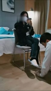 【海绵大大】板凳和迷弟作死的一天 bf12911_绳艺库视频下载