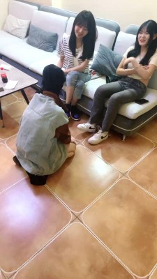 【天津女仆店】和店里素人一起玩母畜 bf27911_绳艺库视频下载