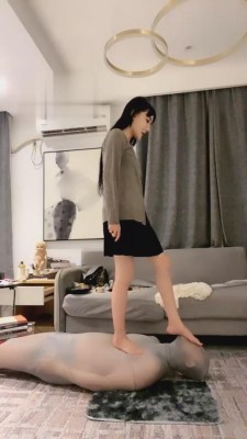 【千条姐】深度窒息-浓痰保鲜膜木乃伊坐脸 bf2197_绳艺库视频下载