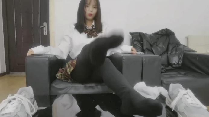 娇娇身临其境羞辱变态_绳艺库视频下载