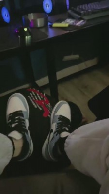 【曦晨】王八被抓玩弄贱畜生/泡面包白袜/裸足深喉【完整版】 bf9873_绳艺库视频下载