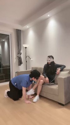 【妆主大大】夜跑后原味辱狗-吃袜子/舔脏鞋底 bf27071_绳艺库视频下载