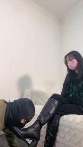 【星探】素人踩踏喂食专场 bf23103_绳艺库视频下载