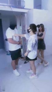 【兰昕】双S疯狂吊绑暴揍狗 bf17329_绳艺库视频下载