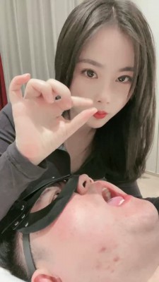 套路直播视频【依艺】口水鼻涕浓痰喂食 bf24521_绳艺库视频下载