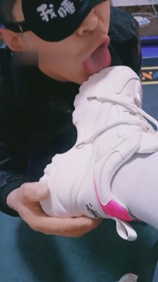 【梦琪】恋足/恋棉袜/舔鞋底【完整版】 bf10226_绳艺库视频下载