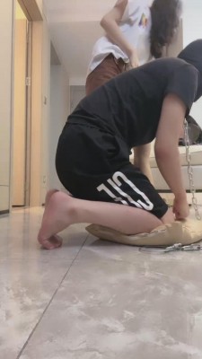 【伊楠】御姐女神肉丝脚蹂躏继父/圣水【完整版】 bf15857_绳艺库视频下载