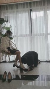 【欣主人】洛丽塔皮靴白袜羞辱 bf15056_绳艺库视频下载