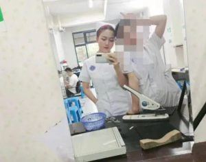 【00后蕬小乃】双人运动风格黑丝踩踏，坐脸 YC-210610-2_绳艺库视频下载