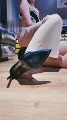 【宇婉莹】新物化教具调教展示【上】 bf1292_绳艺库视频下载