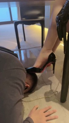 套路直播视频【时安】长腿模特诱惑/骑马骑脖子 bf24581_绳艺库视频下载