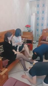 【羽诺】和女同事首次玩狗 bf10325_绳艺库视频下载