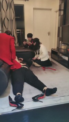 【微希】3狗奴伺候-奴下奴 bf7954_绳艺库视频下载