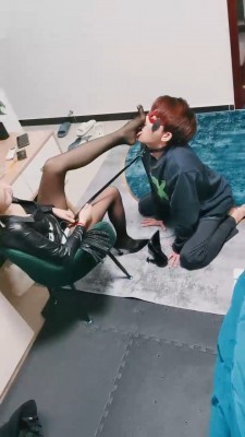 【清墨】和闺蜜一起玩弄狗 bf20526_绳艺库视频下载