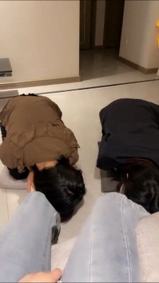 套路直播视频【橘子没熟】精彩-奴下奴/双母畜抽耳光舔脚闻鞋 bf25564_绳艺库视频下载