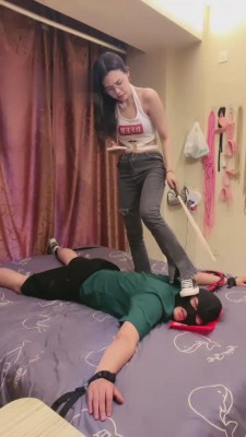 【初见】固定捆绑狗奴强制虐 bf15136_绳艺库视频下载