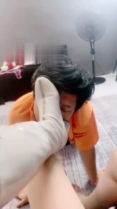 【白茶】双S长靴裸足诱惑调 bf18987_绳艺库视频下载