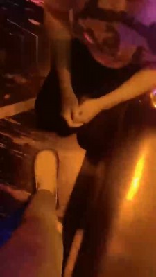 【奶欲】KTV开发服务生 bf18180_绳艺库视频下载