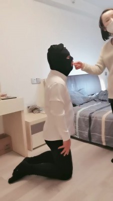 套路直播视频【君舞女王】教闺蜜做S恋足 bf24486_绳艺库视频下载